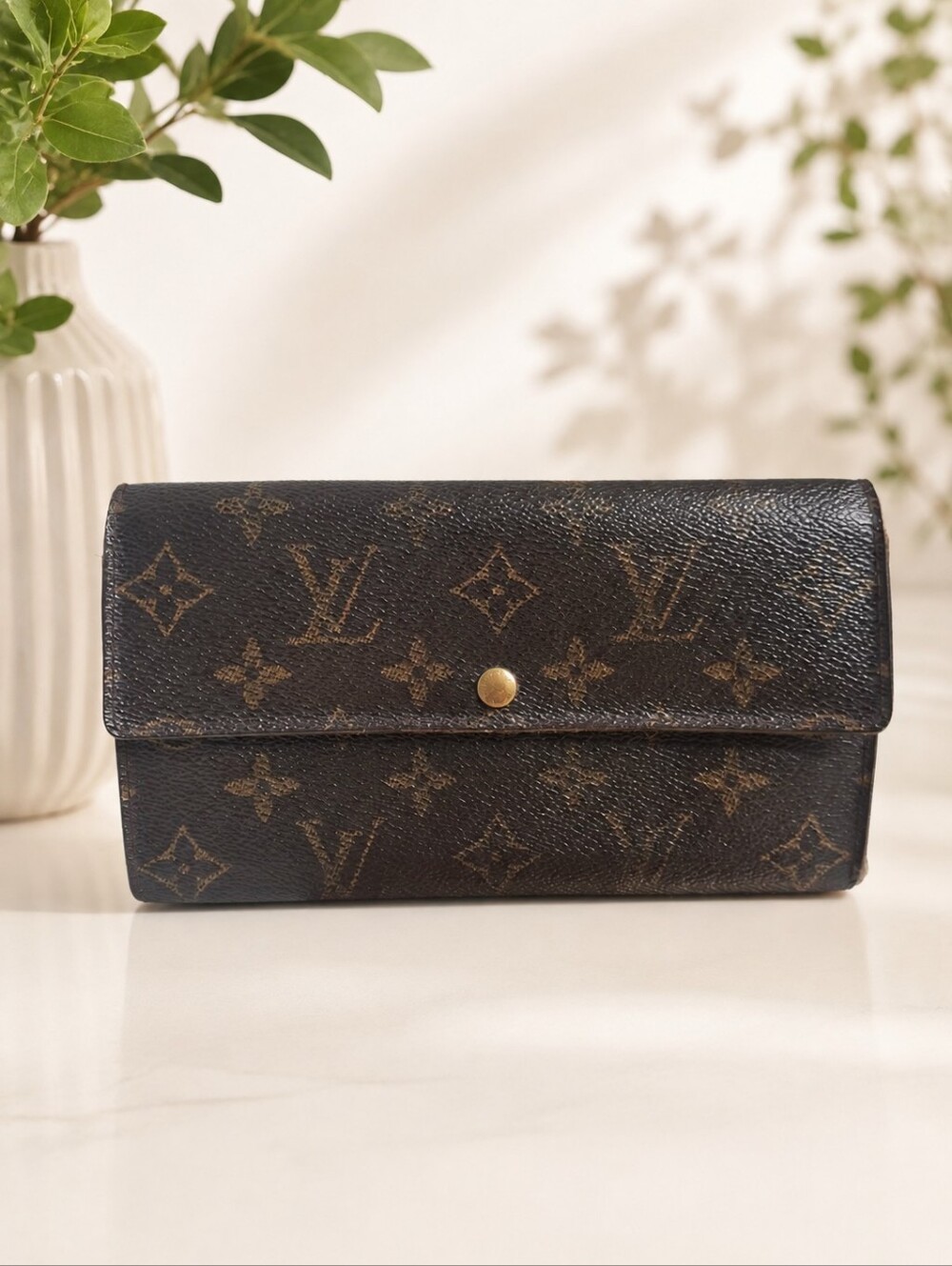 Louis Vuitton Monogram Sarah Wallet Authentic M61734 Made in France 2008